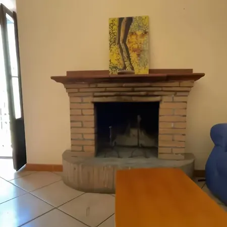Con Terrazzo E Cantina